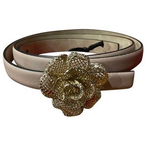 NIB Valentino belt size 80/32